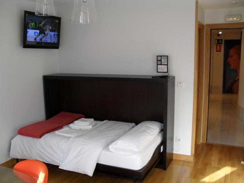 Hotel Ofi A Coruna Exterior photo